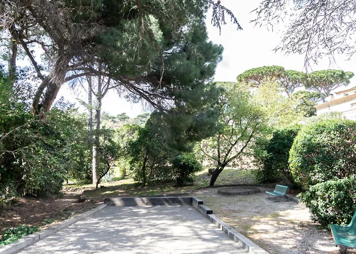 De 20 M2 Proche De La A